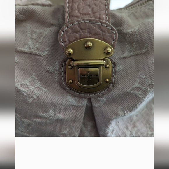 Louis Vuitton denim crossbody , & dust bag - Picture 13 of 16